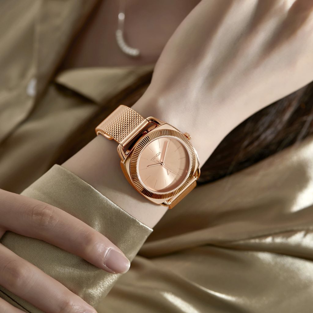 Trnda Women's Rose Gold Stainless Steel Watch, Unique Dial | Trn-Rg35.8